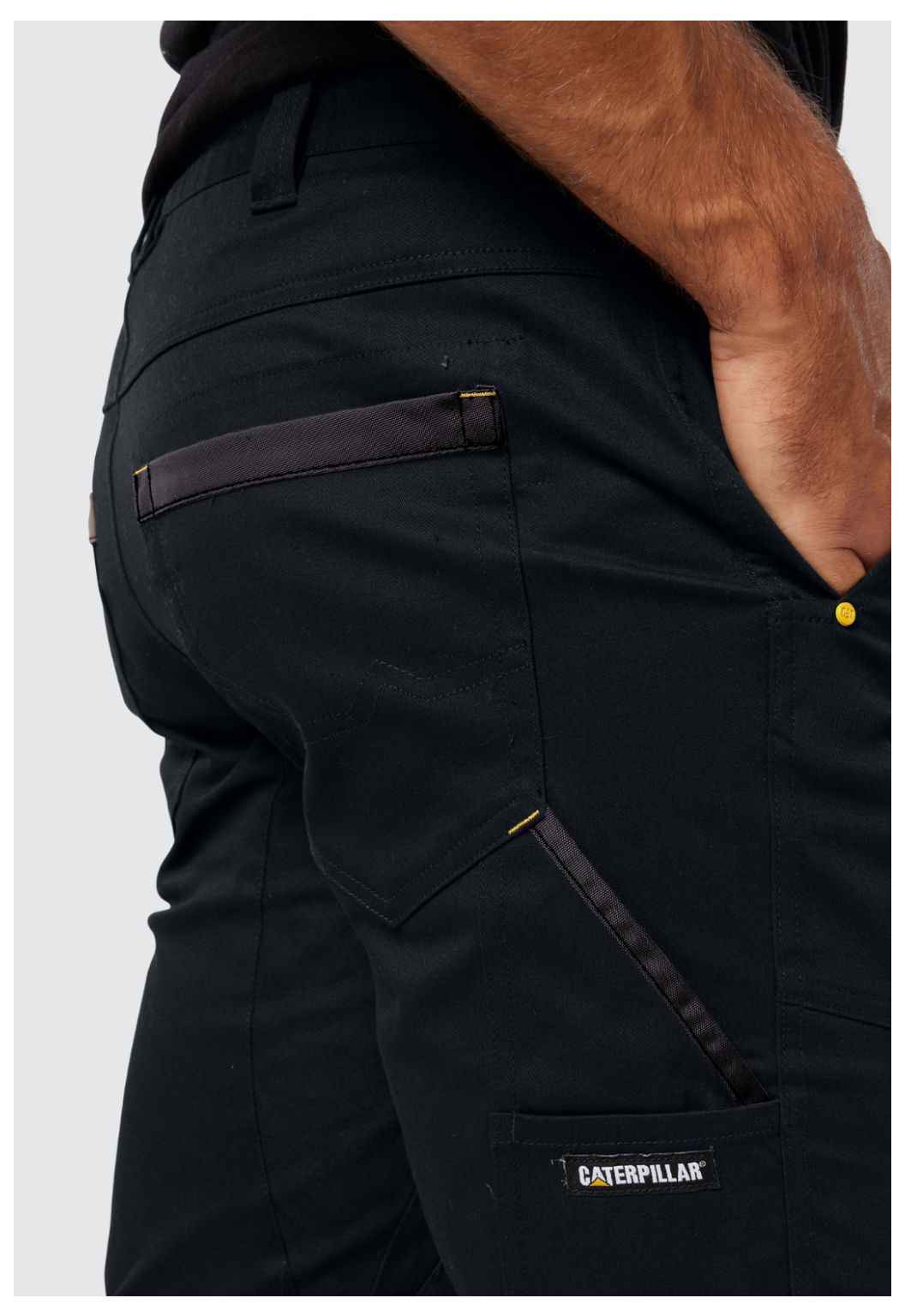 Cuffed Dynamic Pant