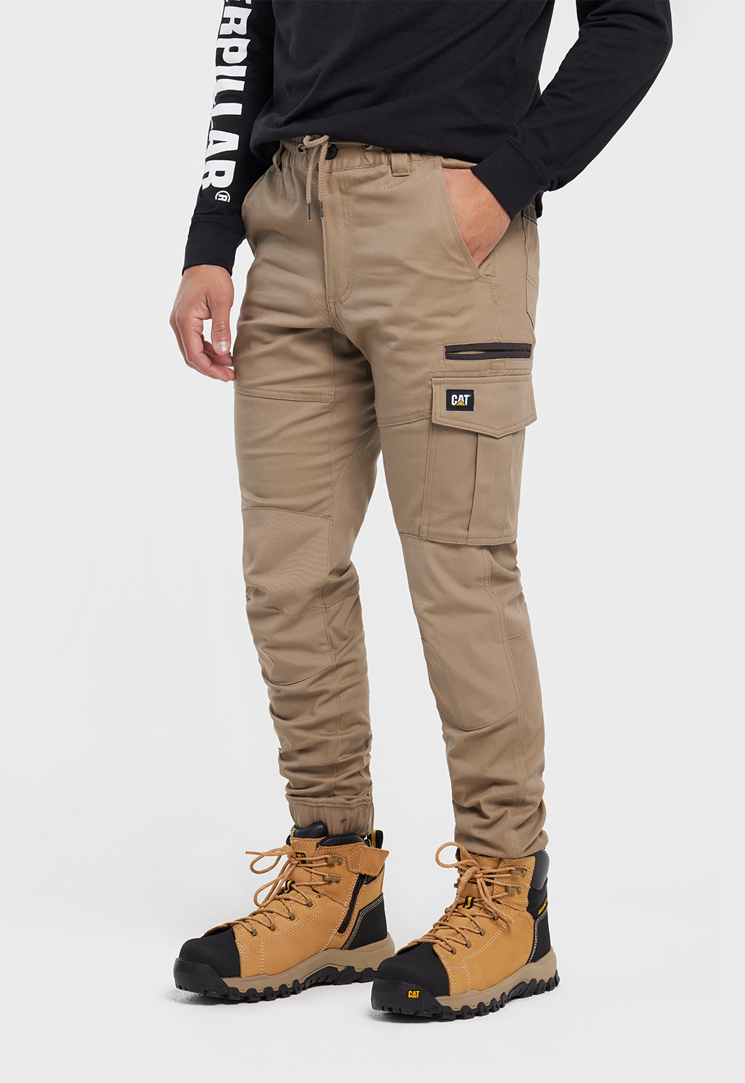 Cuffed Dynamic Pant
