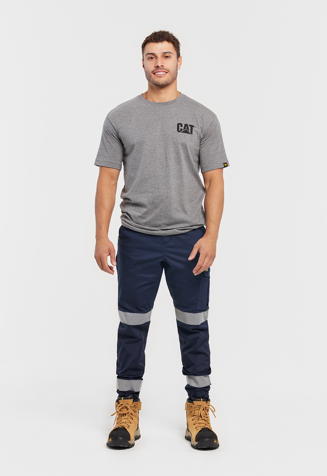 Dynamic Cuffed Taped Pant