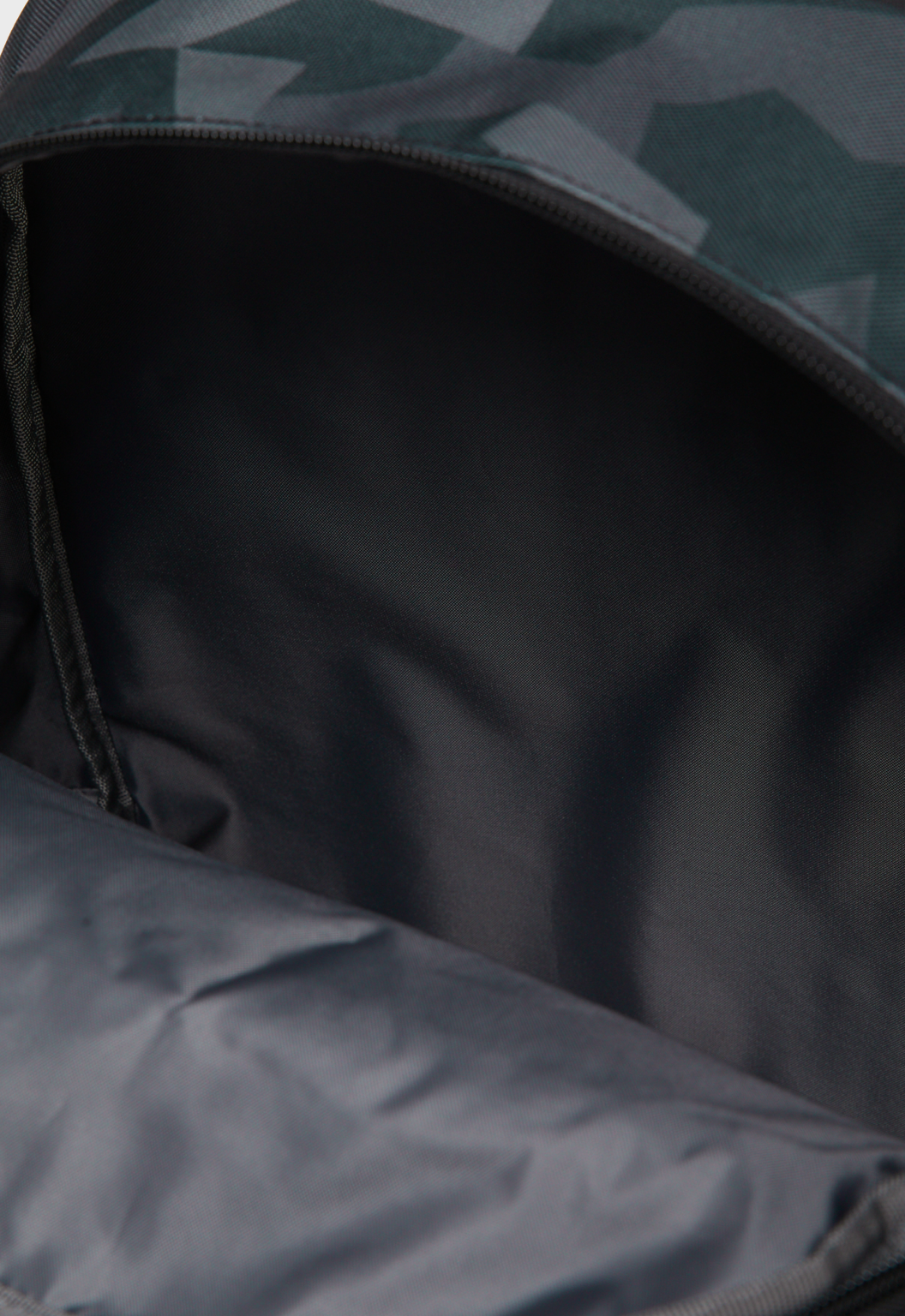 Barry Backpack - Fractal Camo Olive